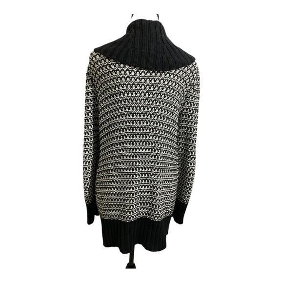 White House black market zipper front tunic sweater size medium. Knit - Picture 6 of 12